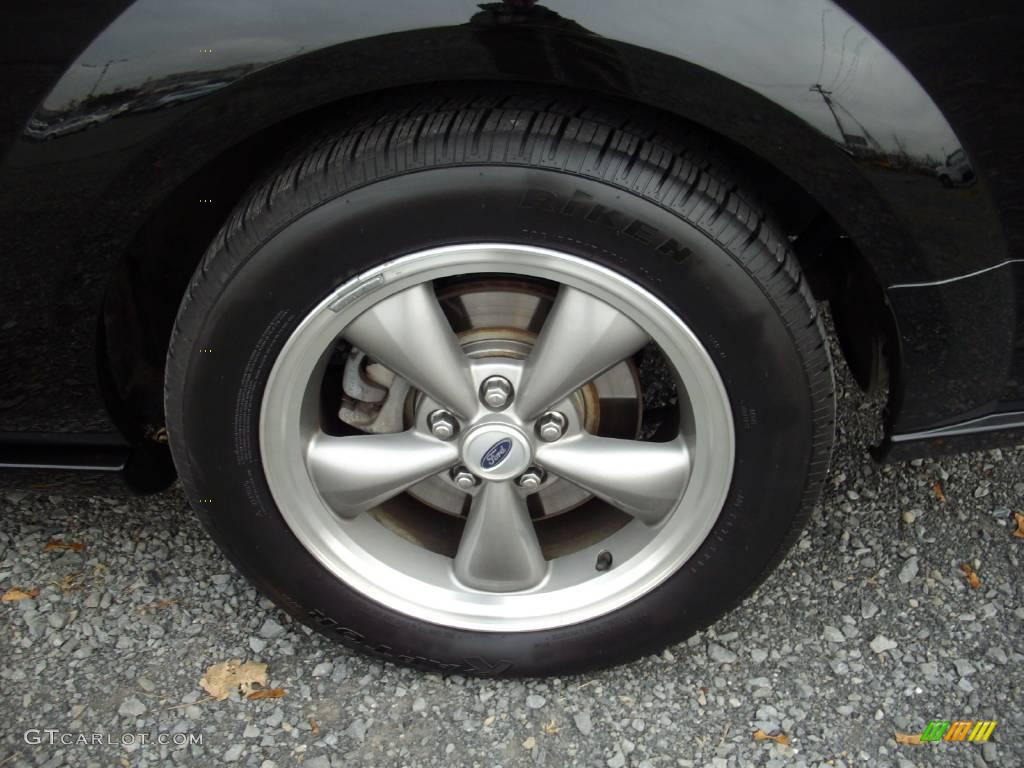 2006 Ford Mustang GT Premium Coupe Wheel Photo #22095698