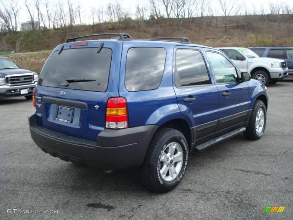 2007 Escape XLT V6 4WD - Vista Blue Metallic / Medium/Dark Flint photo #3