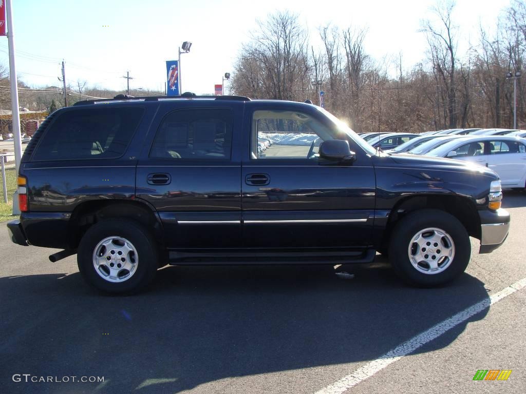 2004 Tahoe LT 4x4 - Dark Blue Metallic / Tan/Neutral photo #18