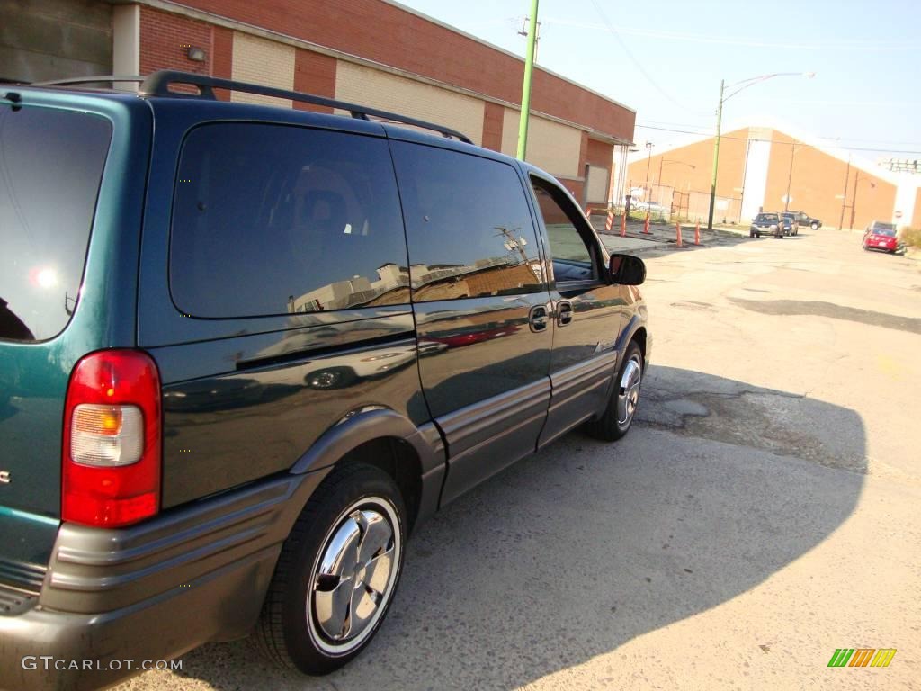 2001 Montana  - Dark Teal Metallic / Gray photo #7