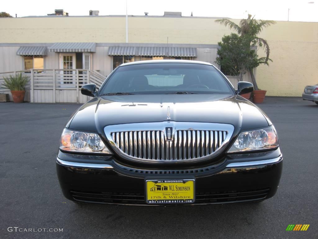 2010 Town Car Continental Edition - Black / Black photo #8