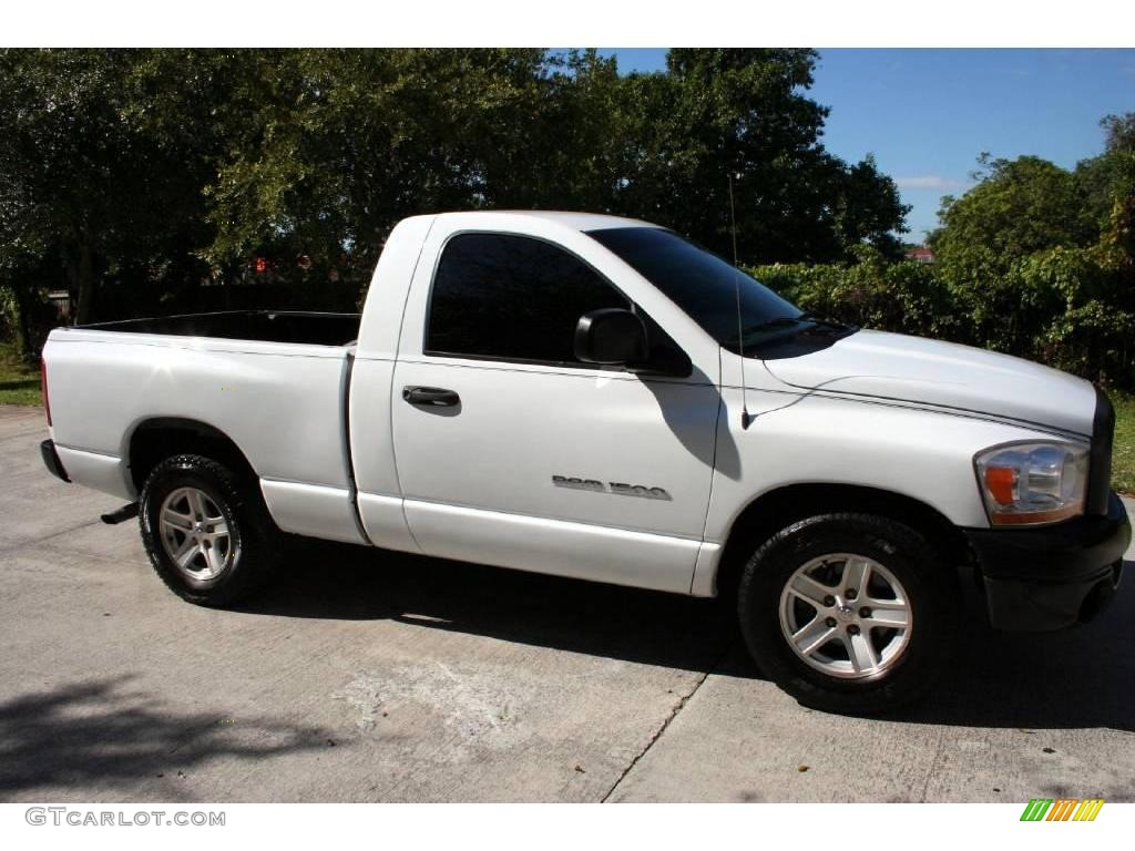 2006 Ram 1500 ST Regular Cab - Bright White / Medium Slate Gray photo #9