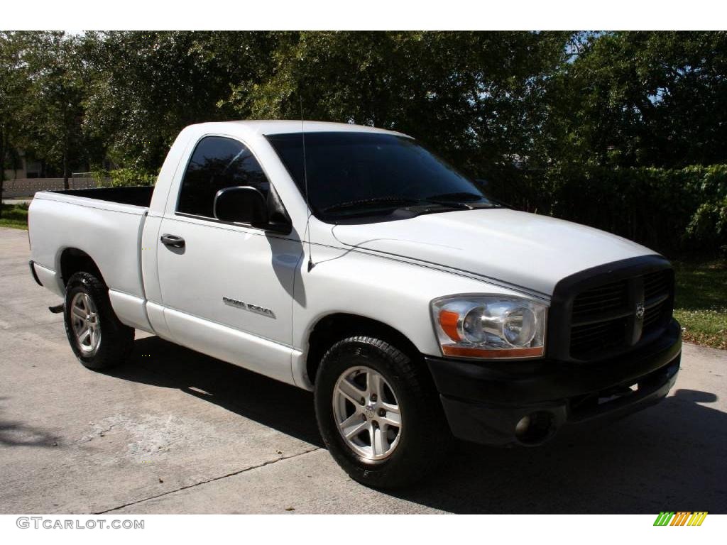 2006 Ram 1500 ST Regular Cab - Bright White / Medium Slate Gray photo #10
