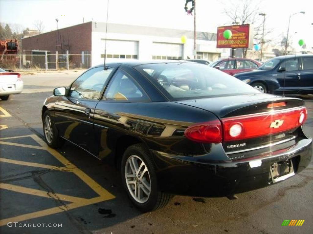2004 Cavalier Coupe - Black / Graphite photo #6