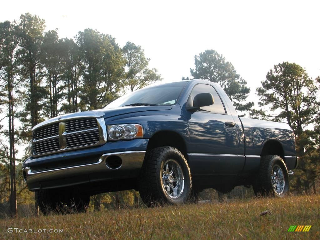 2004 Ram 1500 ST Regular Cab 4x4 - Atlantic Blue Pearl / Taupe photo #3