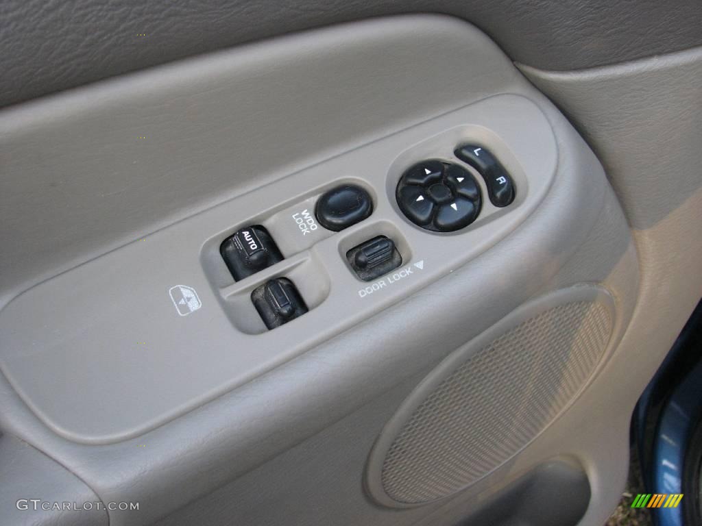 2004 Ram 1500 ST Regular Cab 4x4 - Atlantic Blue Pearl / Taupe photo #12