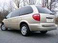 2007 Linen Gold Metallic Chrysler Town & Country Limited  photo #3