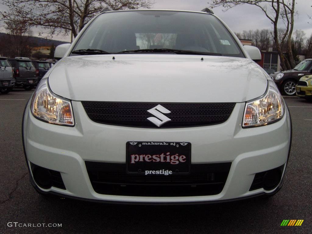 2009 SX4 Crossover AWD - White Water Pearl / Black photo #18