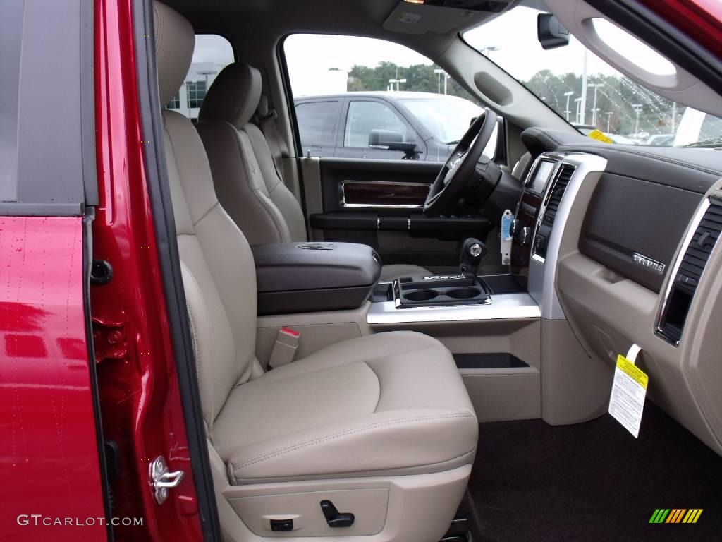 2010 Ram 1500 Laramie Crew Cab - Inferno Red Crystal Pearl / Light Pebble Beige/Bark Brown photo #11