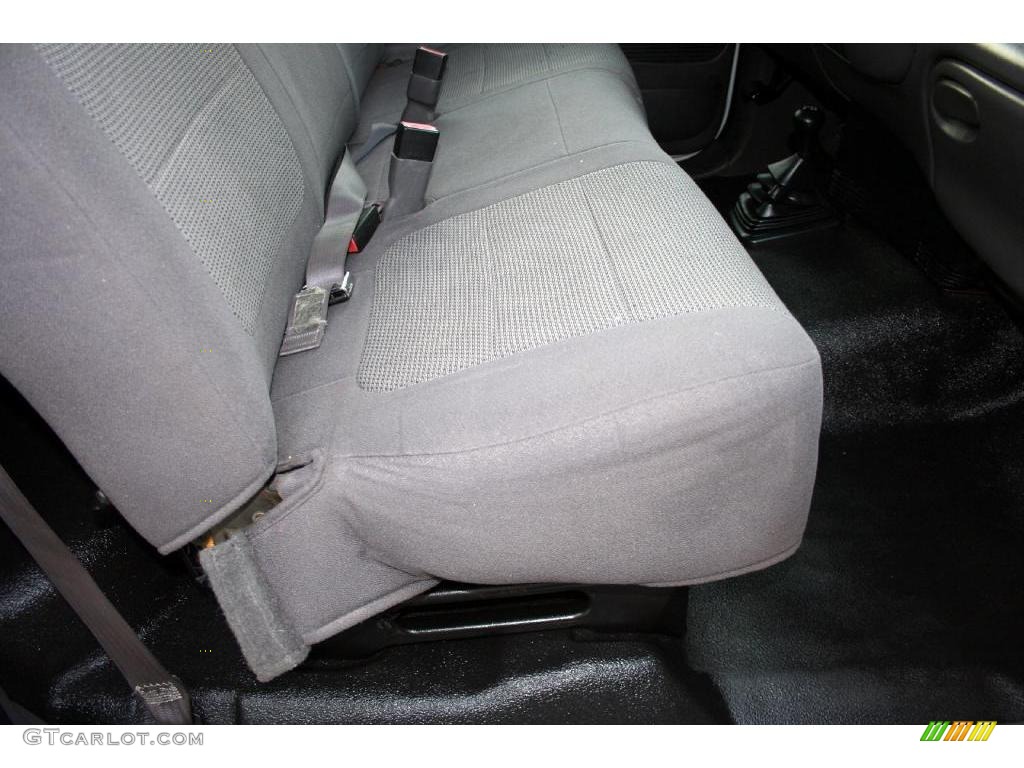 2002 F150 XL Regular Cab 4x4 - Oxford White / Medium Graphite photo #36