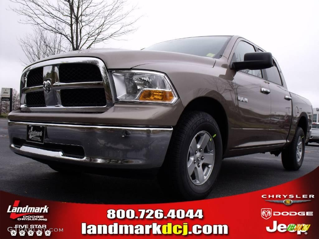 2010 Ram 1500 SLT Crew Cab - Austin Tan Pearl / Light Pebble Beige/Bark Brown photo #1