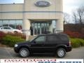 Black - Mariner Luxury 4WD Photo No. 1