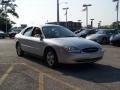 2001 Silver Frost Metallic Ford Taurus   photo #3