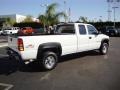 2007 Summit White GMC Sierra 2500HD Classic SLE Extended Cab 4x4  photo #4