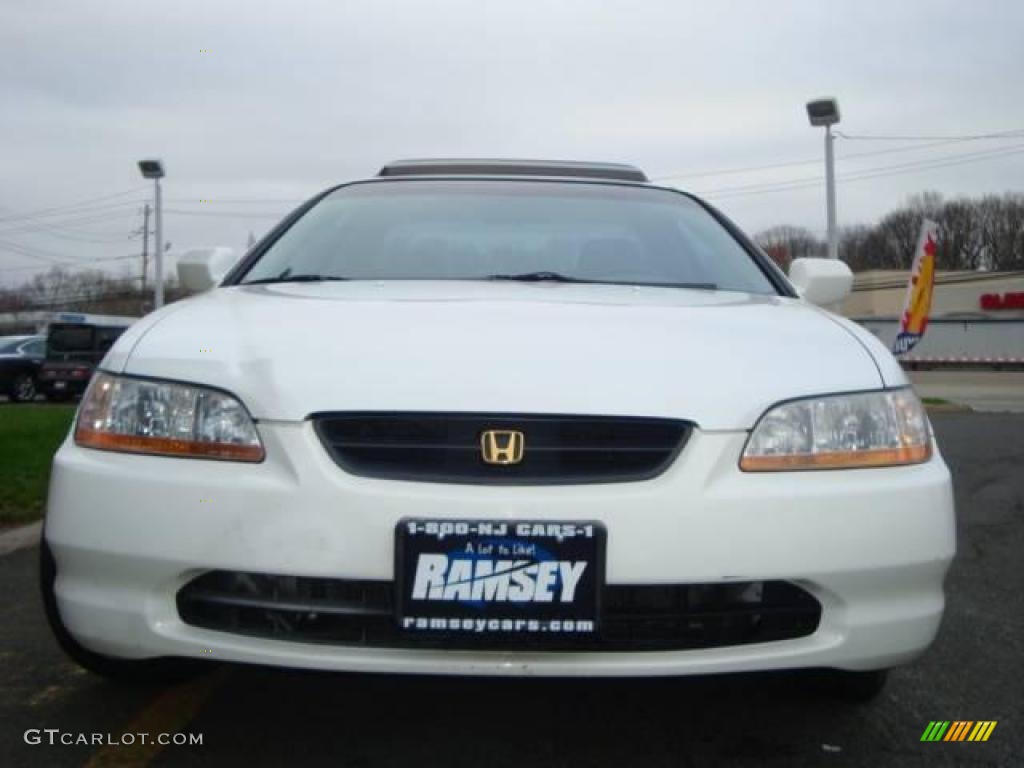 2000 Accord EX V6 Coupe - Taffeta White / Ivory photo #2