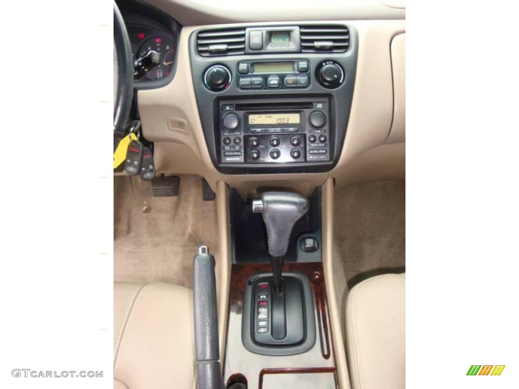 2000 Accord EX V6 Coupe - Taffeta White / Ivory photo #38
