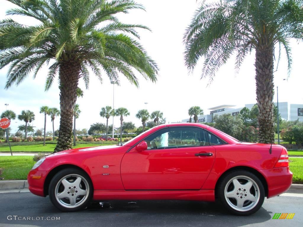 Magma Red Mercedes-Benz SLK