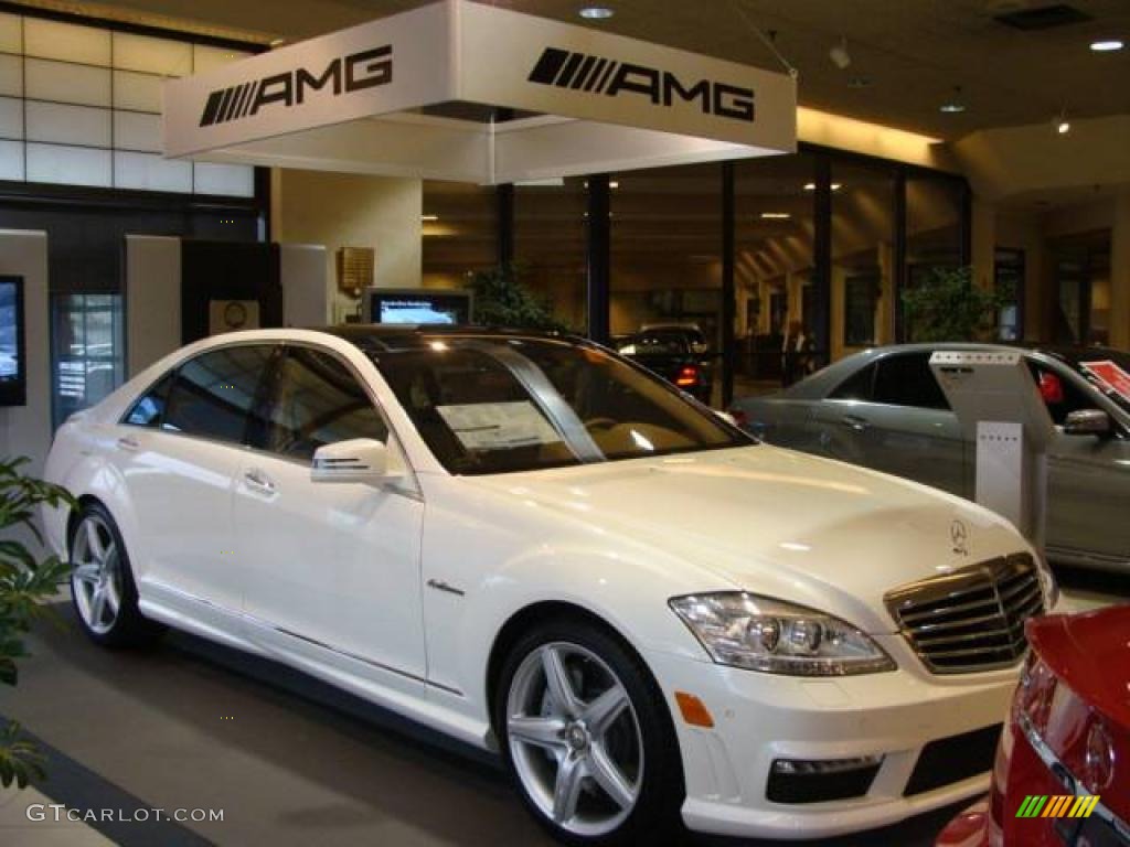 2010 S 63 AMG Sedan - Diamond White Metallic / Cashmere/Savanna photo #1