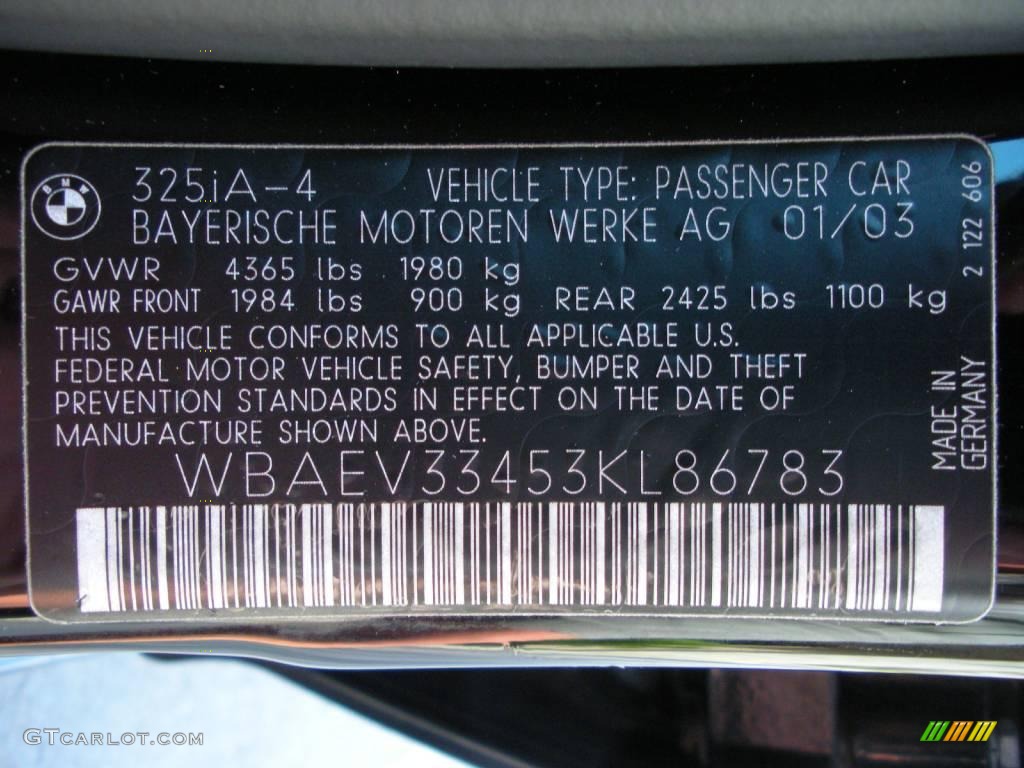 2003 3 Series 325i Sedan - Jet Black / Black photo #25