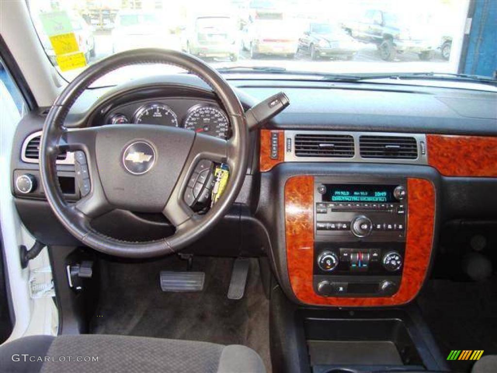 2007 Tahoe LT - Summit White / Ebony photo #16