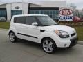 2010 Clear White Kia Soul Sport  photo #1