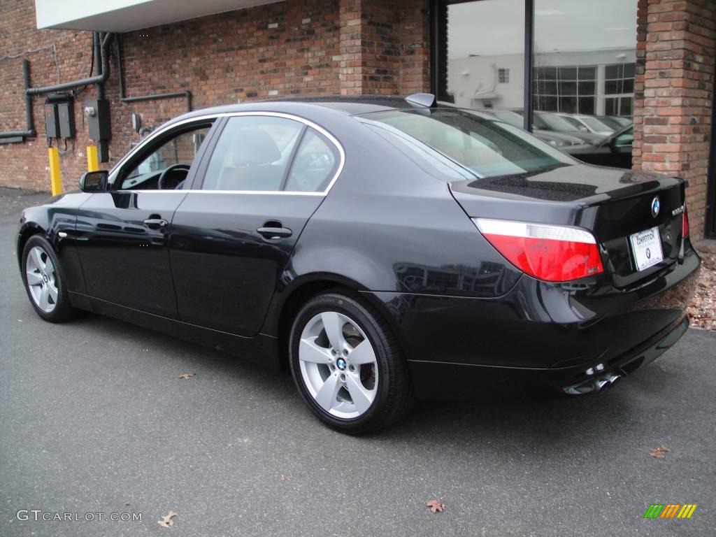 2007 5 Series 530xi Sedan - Black Sapphire Metallic / Auburn photo #4