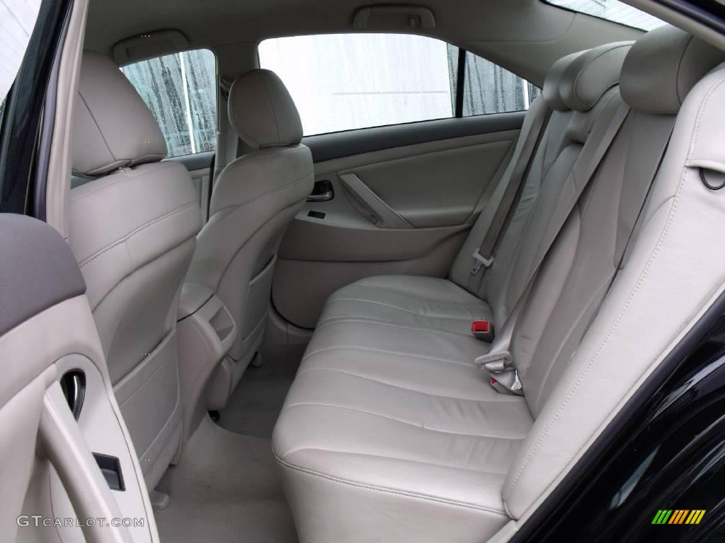 2007 Camry LE - Black / Ash photo #12