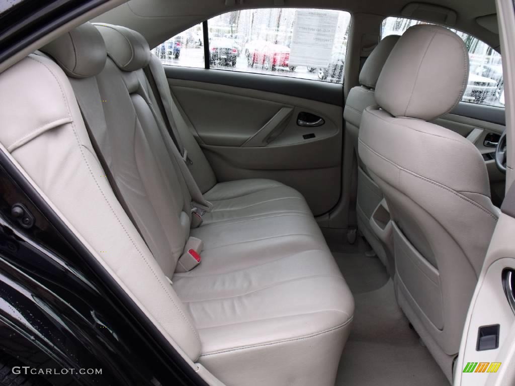 2007 Camry LE - Black / Ash photo #14