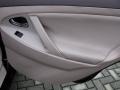 Black - Camry LE Photo No. 15