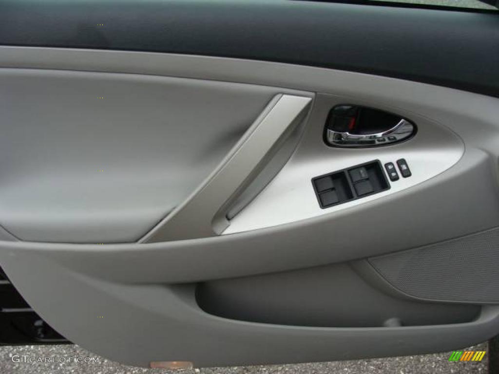 2007 Camry SE V6 - Black / Ash photo #6