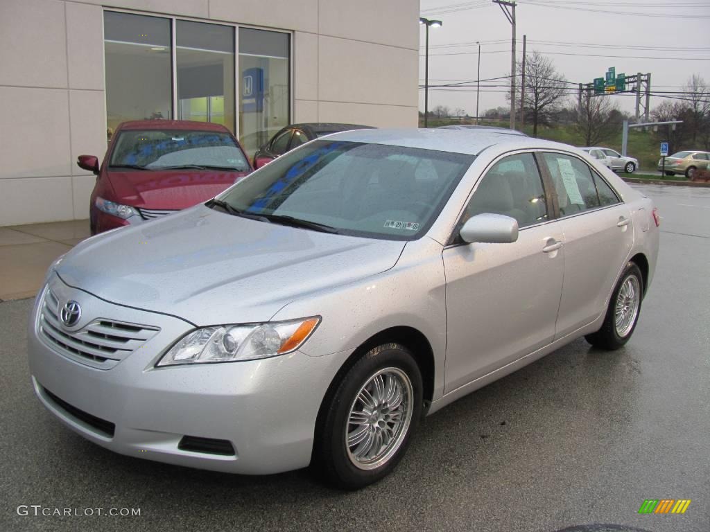 2008 Camry LE - Classic Silver Metallic / Ash photo #2
