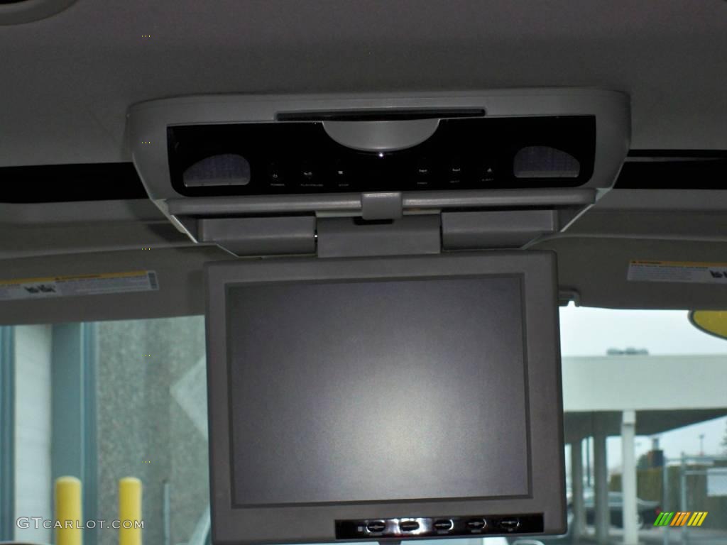 2007 Tahoe LT 4x4 - Summit White / Dark Titanium/Light Titanium photo #9