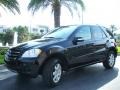 Black - ML 350 4Matic Photo No. 2