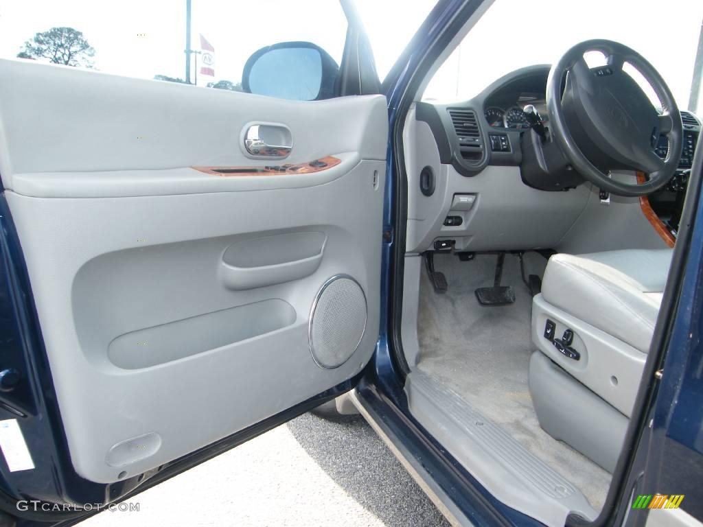 2004 Sedona EX - Imperial Blue / Gray photo #13