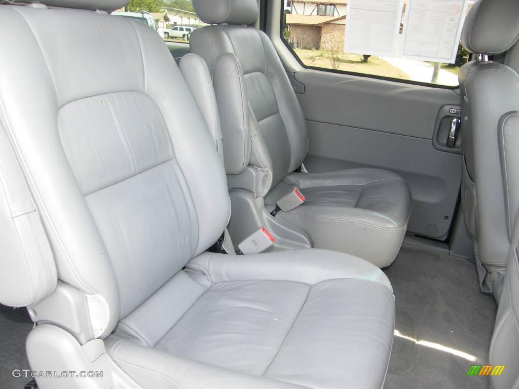 2004 Sedona EX - Imperial Blue / Gray photo #28