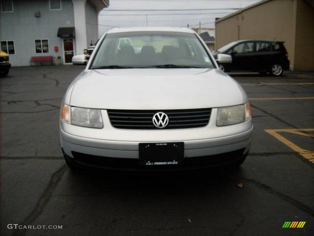 Satin Silver Metallic Volkswagen Passat