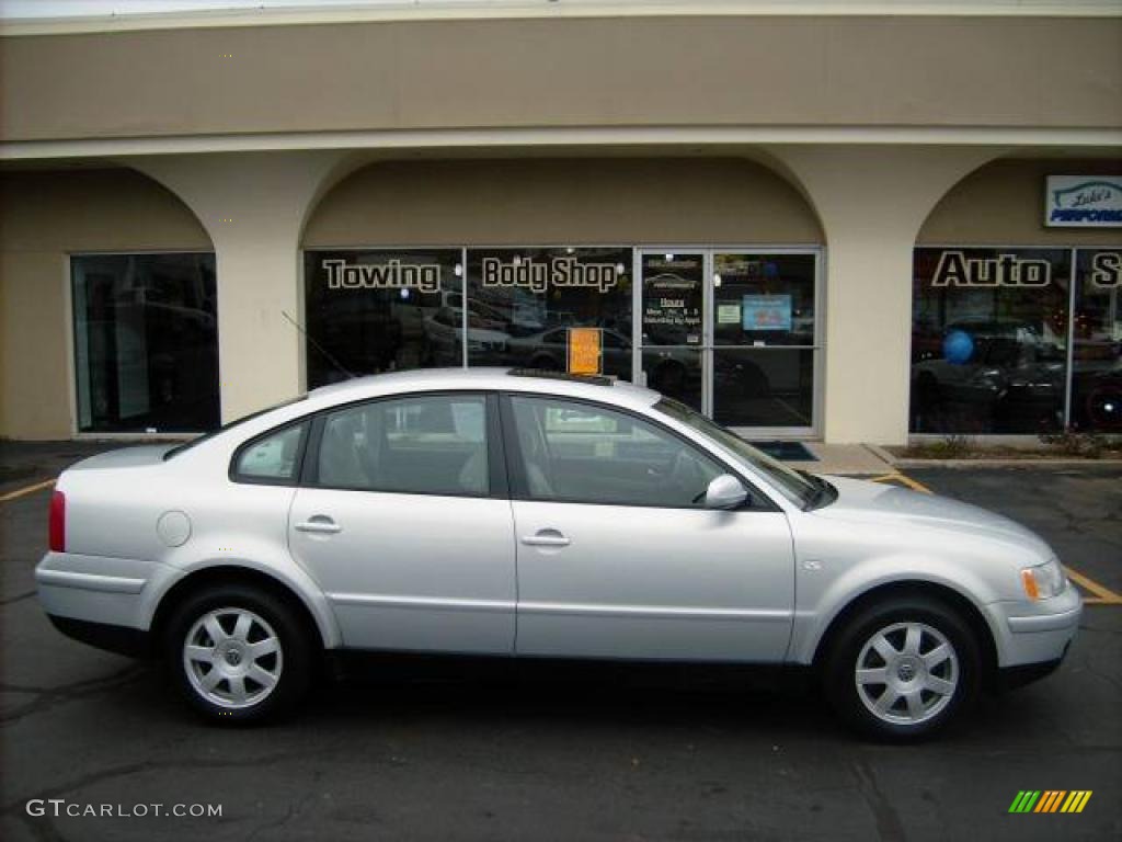 2001 Passat GLS Sedan - Satin Silver Metallic / Gray photo #3