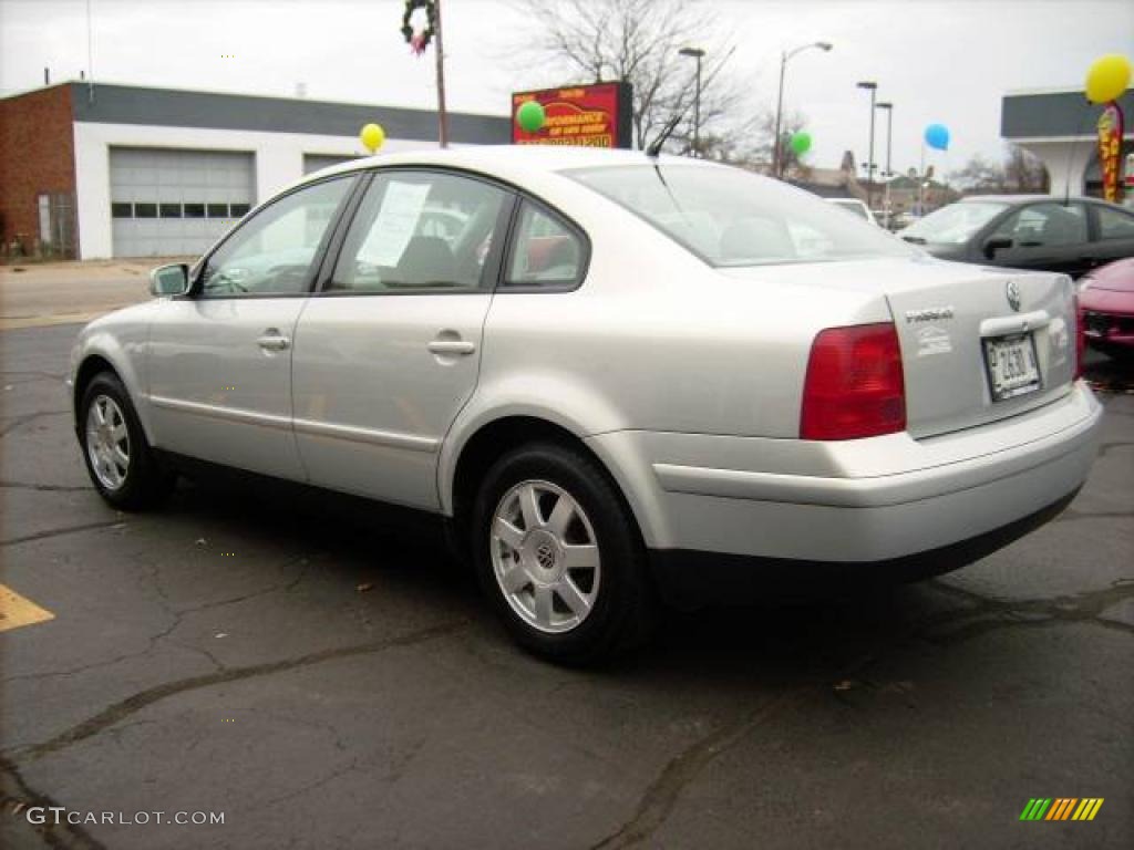 2001 Passat GLS Sedan - Satin Silver Metallic / Gray photo #6