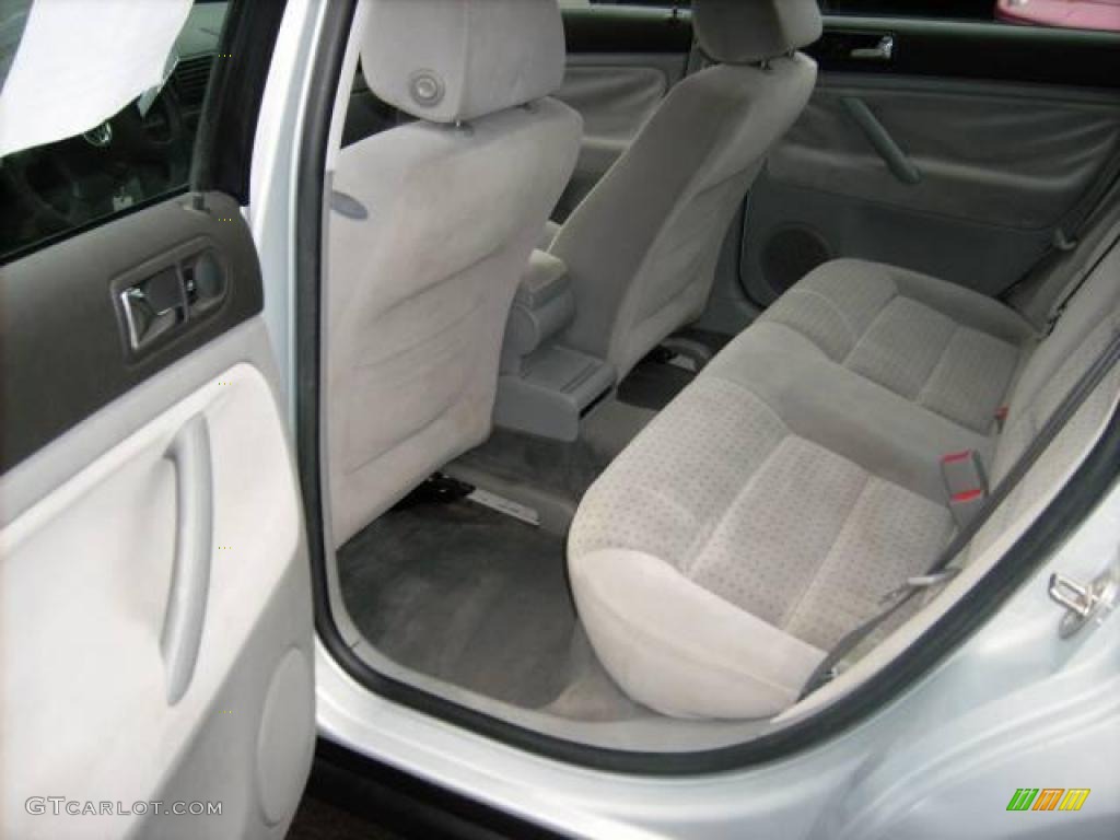 2001 Passat GLS Sedan - Satin Silver Metallic / Gray photo #10