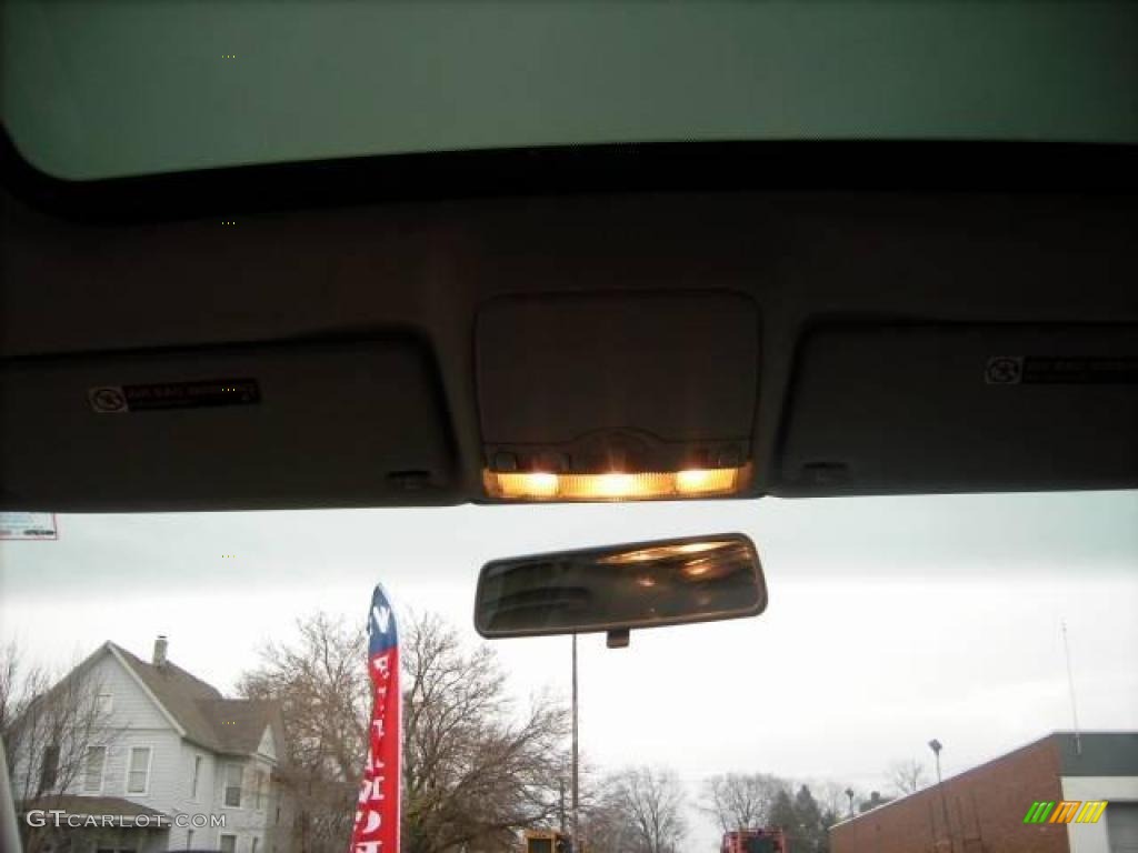 2001 Passat GLS Sedan - Satin Silver Metallic / Gray photo #12