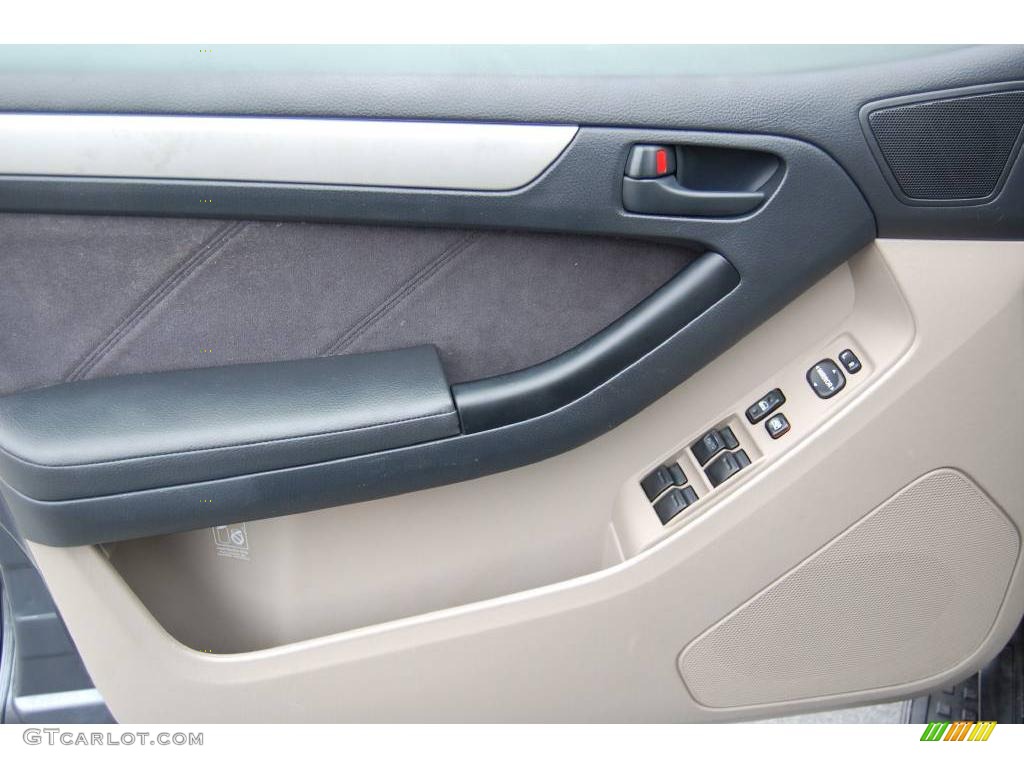 2004 4Runner SR5 - Galactic Gray Mica / Taupe photo #17