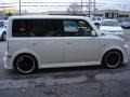 2005 Polar White Scion xB   photo #8