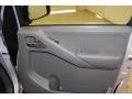 Radiant Silver - Frontier SE King Cab Photo No. 18