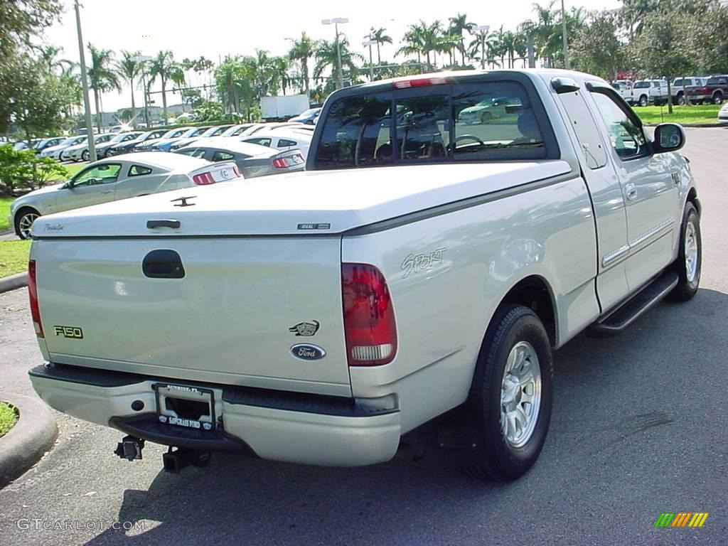 2002 F150 XLT SuperCab - Silver Metallic / Medium Graphite photo #3