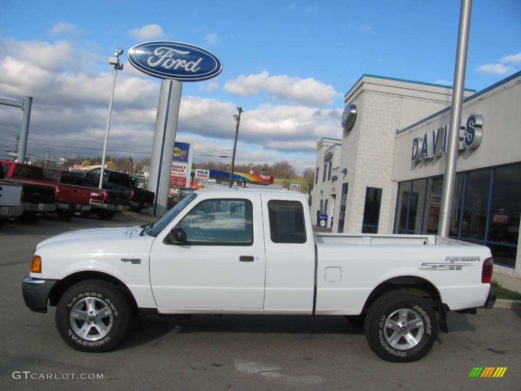 2004 Ranger XLT SST SuperCab 4x4 - Oxford White / Medium Dark Flint photo #2