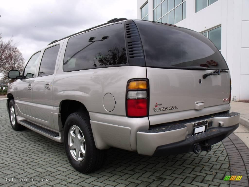 2004 Yukon XL Denali AWD - Silver Birch Metallic / Stone Gray photo #3