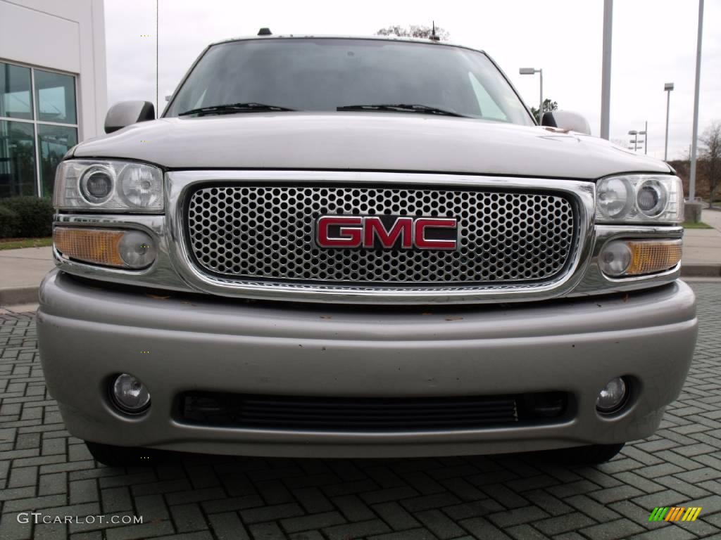 2004 Yukon XL Denali AWD - Silver Birch Metallic / Stone Gray photo #8