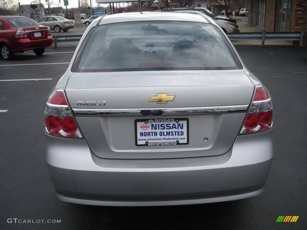 2008 Aveo LT Sedan - Cosmic Silver Metallic / Charcoal photo #7