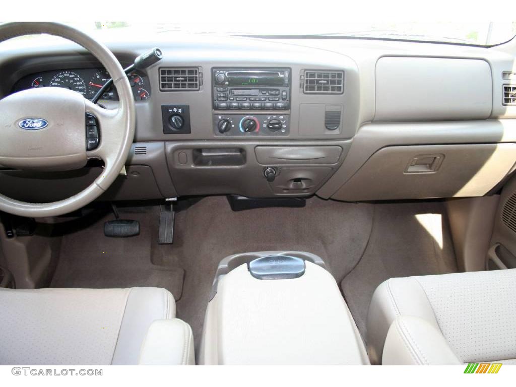 2003 F250 Super Duty Lariat Crew Cab 4x4 - Dark Highland Green Metallic / Medium Parchment Beige photo #60