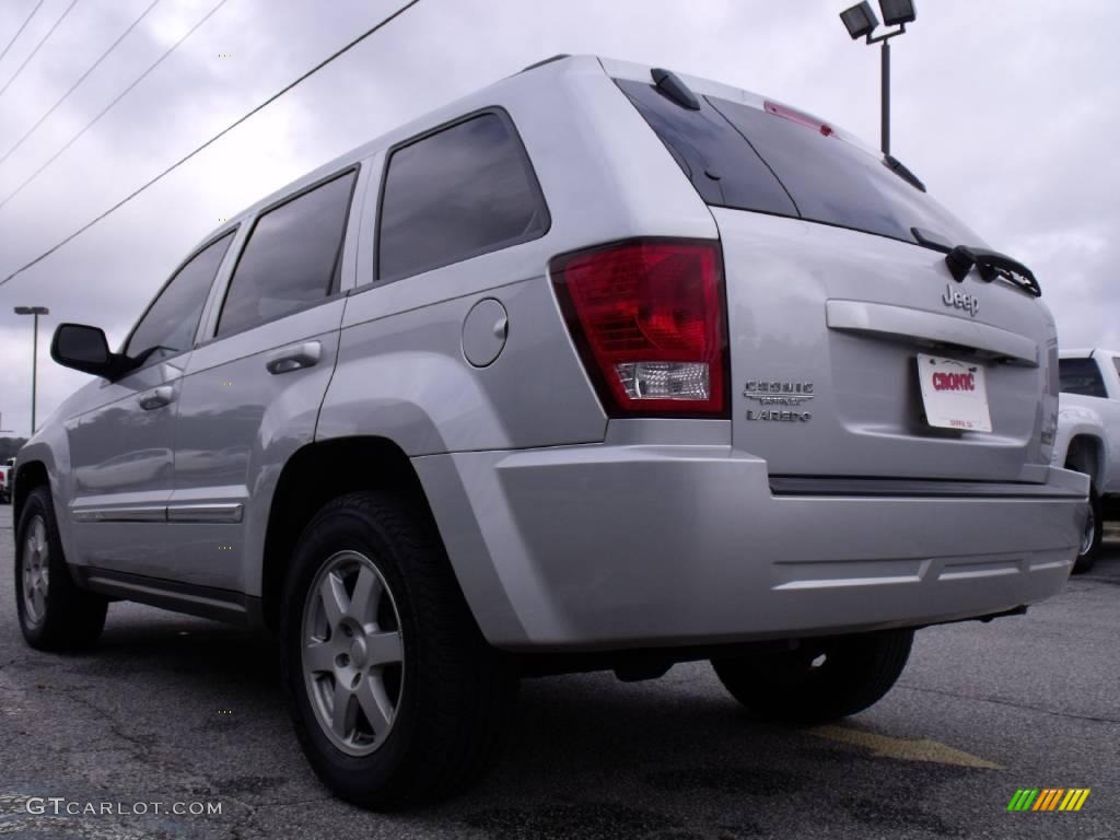 2008 Grand Cherokee Laredo - Bright Silver Metallic / Dark Slate Gray photo #6